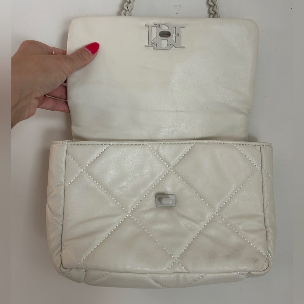Badgley Mischka Quilted Bag - Picture 5 of 11